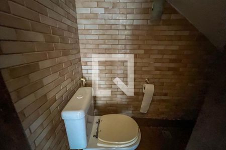 Casa à venda com 340m², 5 quartos e 2 vagasLavabo