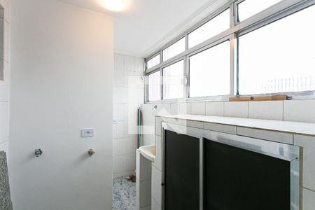 Apartamento à venda com 83m², 2 quartos e sem vaga Apartamento à venda com 83m², 2 quartos e sem vagaÁrea de Serviço