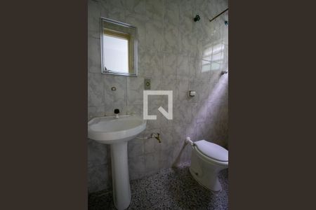 Banheiro de kitnet/studio para alugar com 1 quarto, 38m² em Jardim Oriental, São Paulo