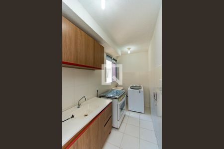 Cozinha de apartamento à venda com 2 quartos, 42m² em Mato Grande, Canoas