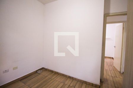 Quarto 1  de apartamento para alugar com 2 quartos, 50m² em Vila Carmosina, São Paulo