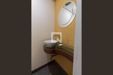 Apartamento à venda com 127m², 3 quartos e 2 vagas Apartamento à venda com 127m², 3 quartos e 2 vagasLavabo