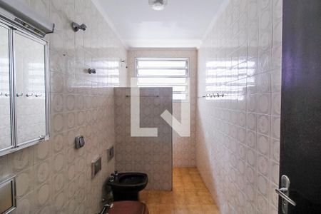 Casa à venda com 250m², 2 quartos e 1 vagaBanheiro 2