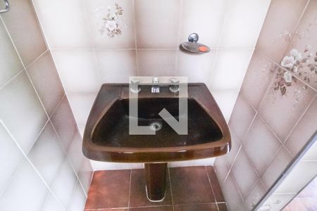 Casa à venda com 250m², 2 quartos e 1 vagaBanheiro 1