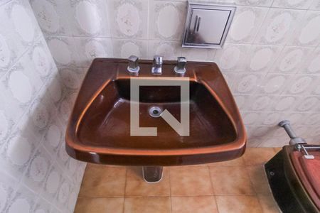 Casa à venda com 250m², 2 quartos e 1 vagaBanheiro 2