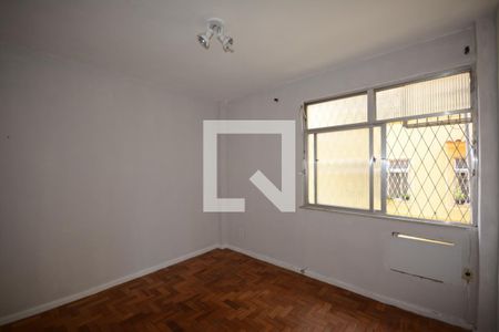 Quarto 1 de apartamento para alugar com 2 quartos, 50m² em Penha Circular, Rio de Janeiro
