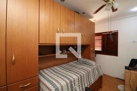 Casa à venda com 150m², 3 quartos e 4 vagasQuarto