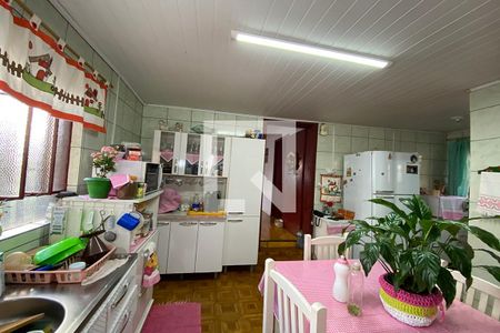 Casa à venda com 115m², 2 quartos e 2 vagasCozinha