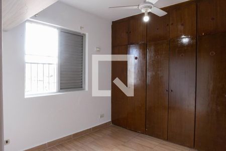 Quarto de apartamento para alugar com 2 quartos, 60m² em Vila Santo Estéfano, São Paulo