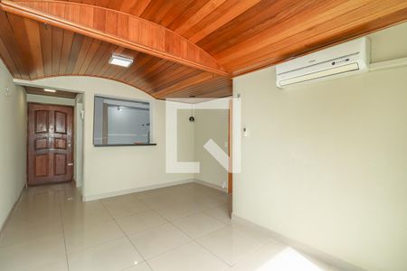 Apartamento à venda com 74m², 2 quartos e sem vagaSala