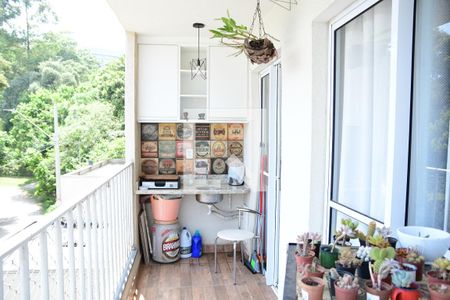 Apartamento para alugar com 57m², 2 quartos e 1 vagavaranda
