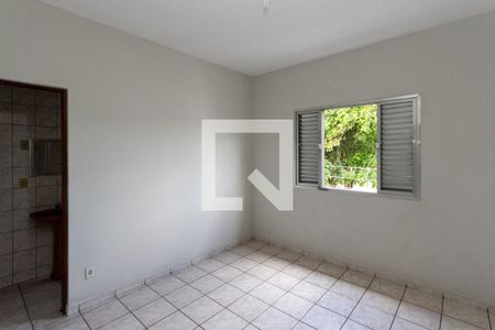 Suite de casa para alugar com 2 quartos, 100m² em Jardim Santa Adélia, São Paulo