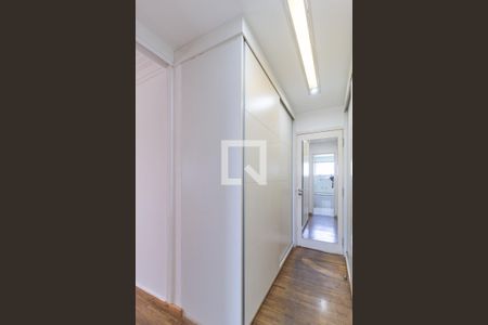 Apartamento à venda com 180m², 3 quartos e 3 vagasCloset