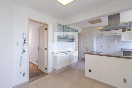 Apartamento à venda com 180m², 3 quartos e 3 vagasCozinha