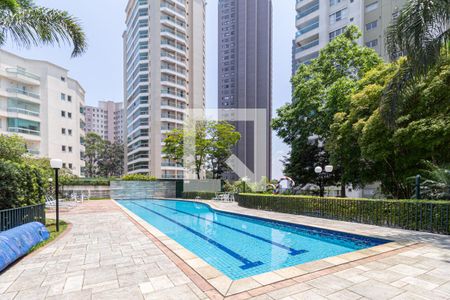 Apartamento à venda com 180m², 3 quartos e 3 vagasÁrea comum - Piscina
