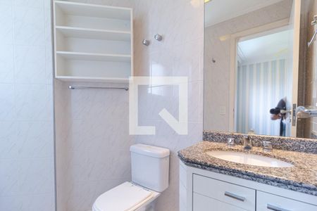 Apartamento à venda com 180m², 3 quartos e 3 vagasBanheiro da suíte 2