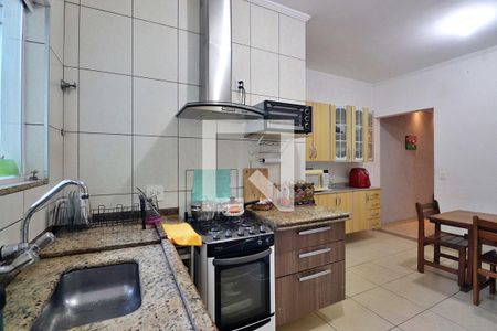 Casa à venda com 234m², 3 quartos e 3 vagasCozinha