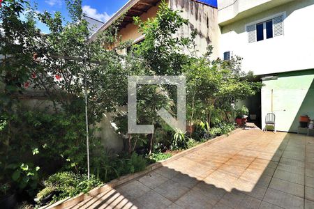 Casa à venda com 234m², 3 quartos e 3 vagasGaragem