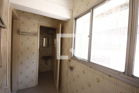 Apartamento à venda com 73m², 2 quartos e 1 vagaÁrea de Serviço