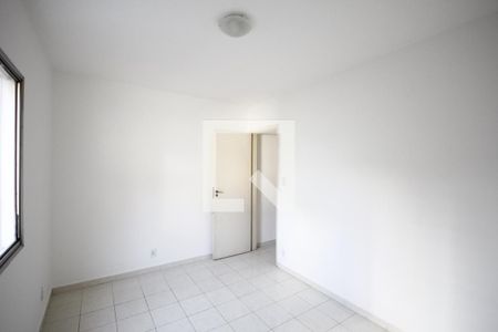 Apartamento à venda com 73m², 2 quartos e 1 vagaQuarto 2