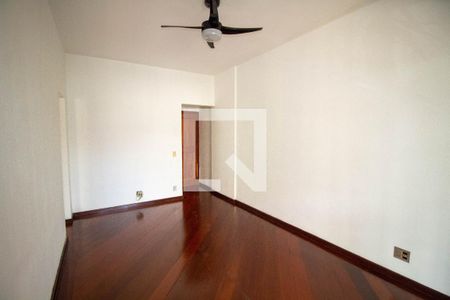 Apartamento para alugar com 77m², 2 quartos e 1 vaga Apartamento para alugar com 77m², 2 quartos e 1 vagaSala
