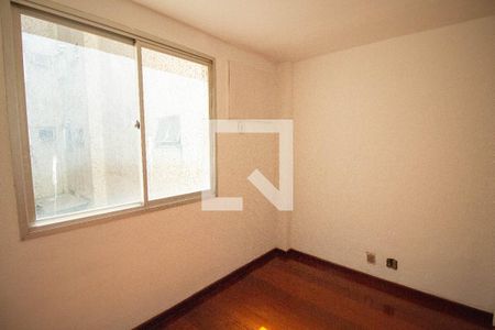 Apartamento para alugar com 77m², 2 quartos e 1 vaga Apartamento para alugar com 77m², 2 quartos e 1 vagaQuarto 2