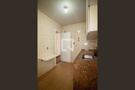 Apartamento para alugar com 77m², 2 quartos e 1 vaga Apartamento para alugar com 77m², 2 quartos e 1 vagaCozinha