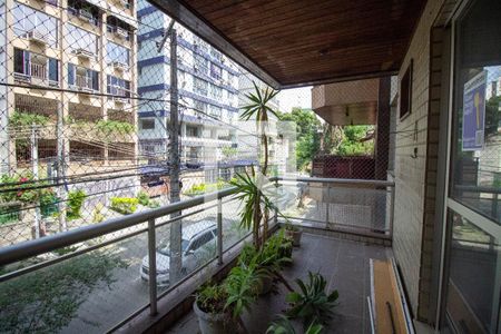 Apartamento para alugar com 77m², 2 quartos e 1 vaga Apartamento para alugar com 77m², 2 quartos e 1 vagaVaranda da Sala