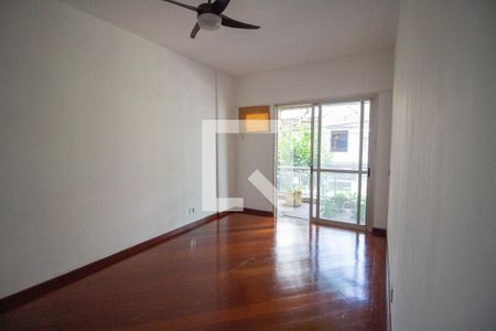 Apartamento para alugar com 77m², 2 quartos e 1 vaga Apartamento para alugar com 77m², 2 quartos e 1 vagaSala