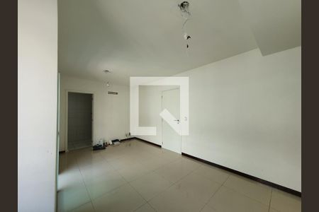 Sala de apartamento para alugar com 1 quarto, 50m² em Vila Isabel, Rio de Janeiro