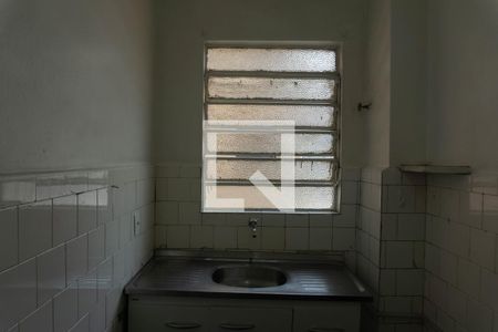 Cozinha de apartamento para alugar com 1 quarto, 37m² em Bela Vista, São Paulo
