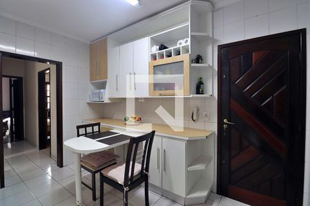 Apartamento à venda com 70m², 2 quartos e 2 vagasCozinha