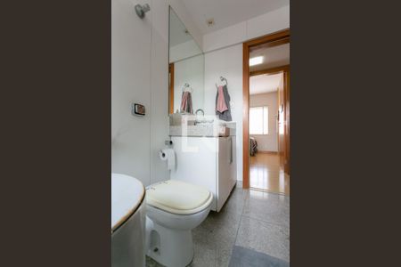 Apartamento à venda com 196m², 3 quartos e 3 vagas Apartamento à venda com 196m², 3 quartos e 3 vagasBanheiro