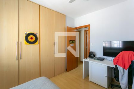 Apartamento à venda com 196m², 3 quartos e 3 vagas Apartamento à venda com 196m², 3 quartos e 3 vagasQuarto 1