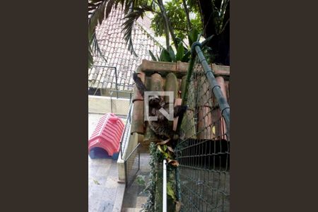 Casa à venda com 436m², 5 quartos e 2 vagas Casa à venda com 436m², 5 quartos e 2 vagasJardim