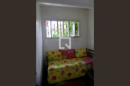 Casa à venda com 436m², 5 quartos e 2 vagas Casa à venda com 436m², 5 quartos e 2 vagasQuarto serviço 2