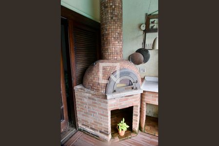 Casa à venda com 436m², 5 quartos e 2 vagas Casa à venda com 436m², 5 quartos e 2 vagasChurrasqueira