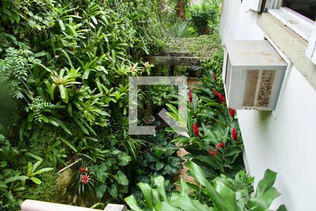 Casa à venda com 436m², 5 quartos e 2 vagas Casa à venda com 436m², 5 quartos e 2 vagasJardim