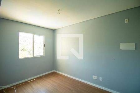 Sala de apartamento para alugar com 2 quartos, 45m² em Jardim Petrópolis, Cotia