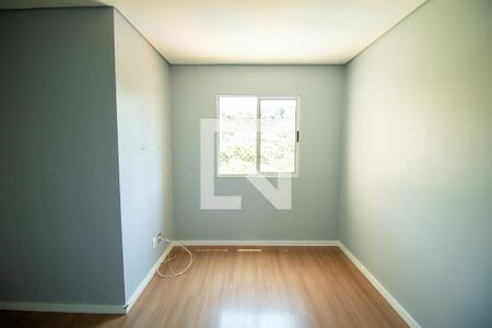 Sala de apartamento para alugar com 2 quartos, 45m² em Jardim Petrópolis, Cotia