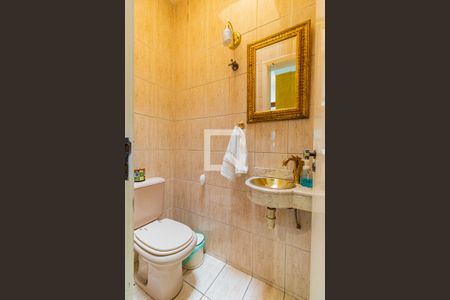 Casa à venda com 275m², 3 quartos e 4 vagasLavabo