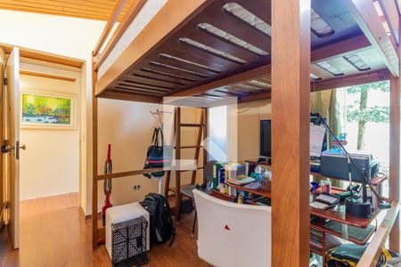 Casa à venda com 275m², 3 quartos e 4 vagasSuíte 1