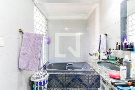 Casa à venda com 275m², 3 quartos e 4 vagasBanheiro da Suíte 3