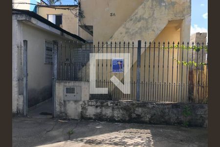 Casa para alugar com 50m², 1 quarto e sem vaga Casa para alugar com 50m², 1 quarto e sem vagaFachada