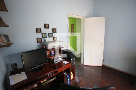 Casa à venda com 431m², 4 quartos e 3 vagasEscritório