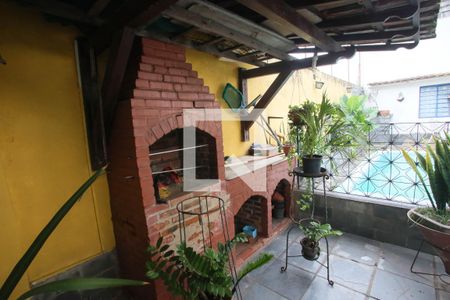 Casa à venda com 431m², 4 quartos e 3 vagasChurrasqueira