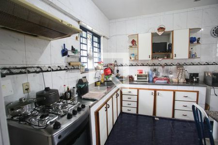 Casa à venda com 431m², 4 quartos e 3 vagasCozinha