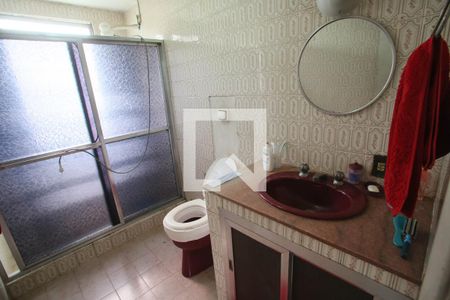 Casa à venda com 431m², 4 quartos e 3 vagasBanheiro Social