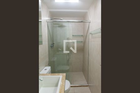 Apartamento à venda com 70m², 2 quartos e 1 vagaBanheiro da suíte