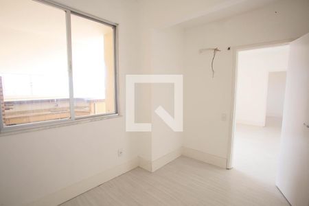 Apartamento à venda com 175m², 4 quartos e 1 vaga Apartamento à venda com 175m², 4 quartos e 1 vagaQuaro 3
